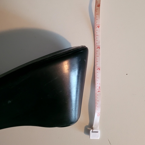 Italian Shoemakers Slide-On Sandals - Picture 9 of 9